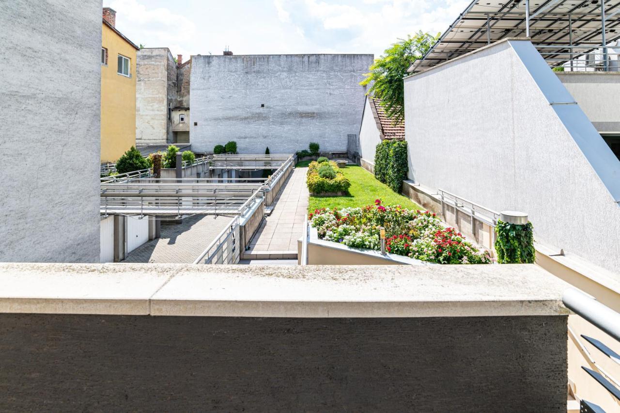 Elite Center Apartman Segedín Exteriér fotografie